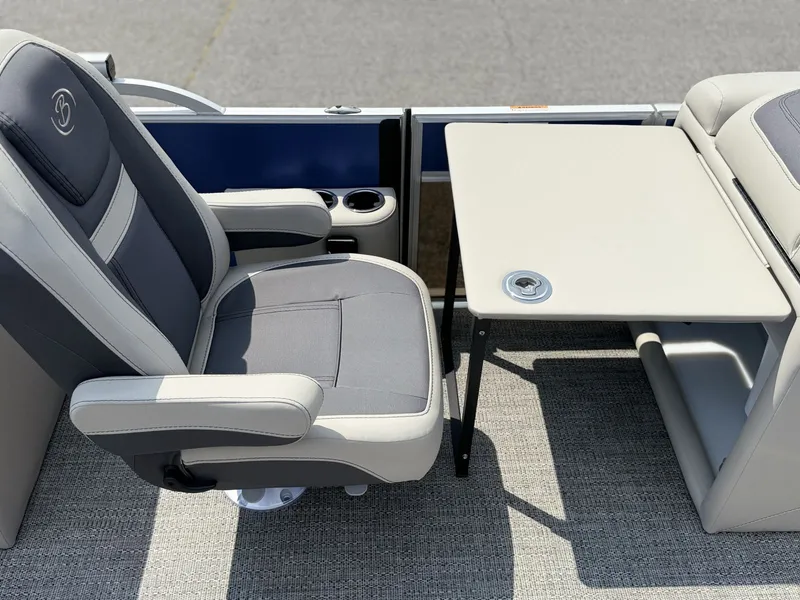 Slide: The Image of Barletta Cabrio C22QC 2025 - 15