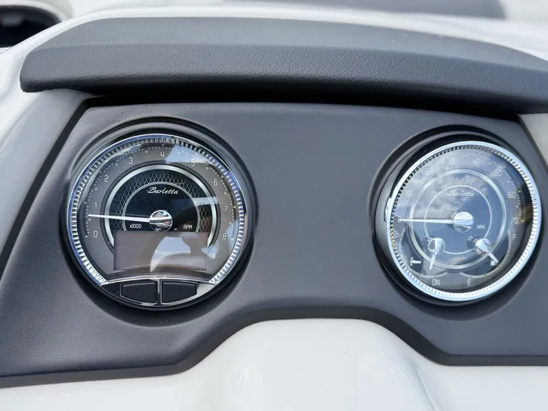 Slide: The Image of Barletta Cabrio C22QC 2025 - 19