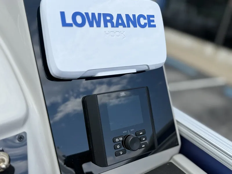 Slide: The Image of Barletta Cabrio C22QC 2025 - 20