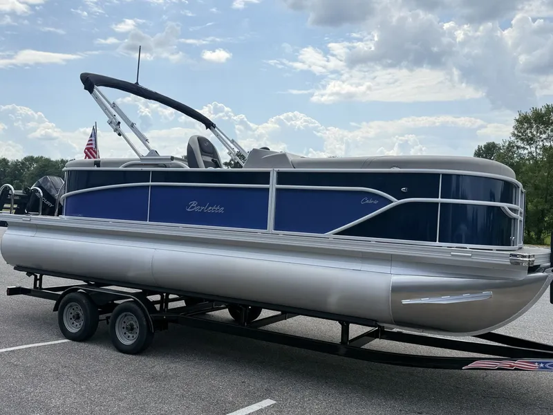 Slide: The Image of Barletta Cabrio C22QC 2025 - 36