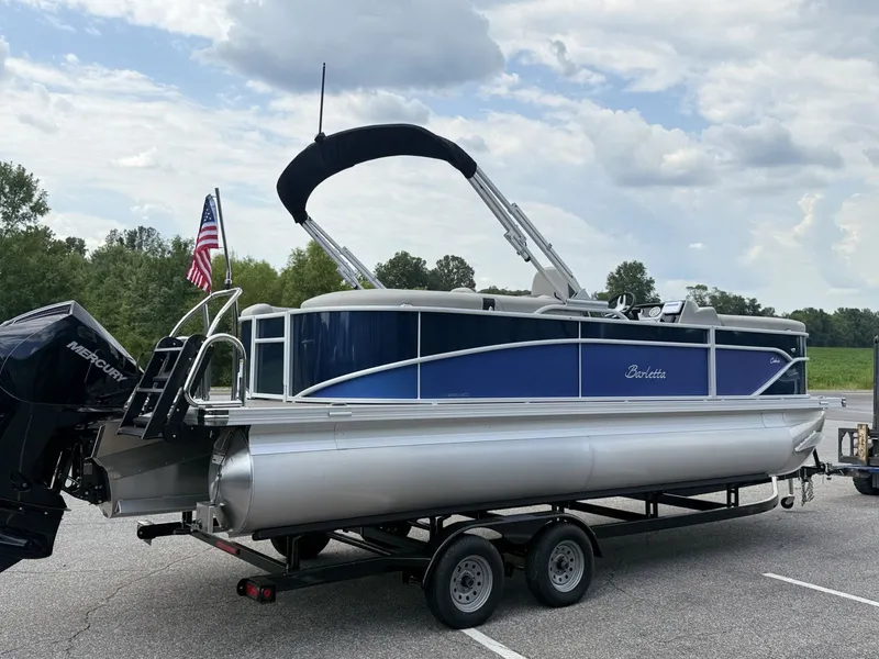 Slide: The Image of Barletta Cabrio C22QC 2025 - 39