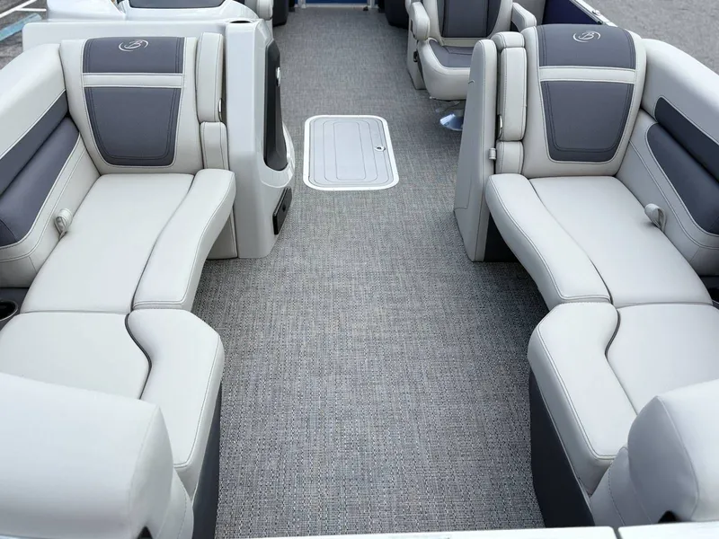 Slide: The Image of Barletta Cabrio C22QC 2025 - 5