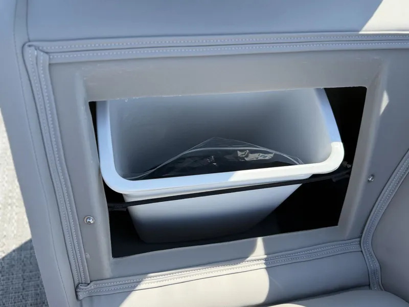 Slide: The Image of Barletta Aria A24UC 2026 - 13