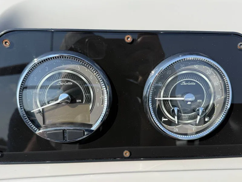 Slide: The Image of Barletta Aria A24UC 2026 - 24