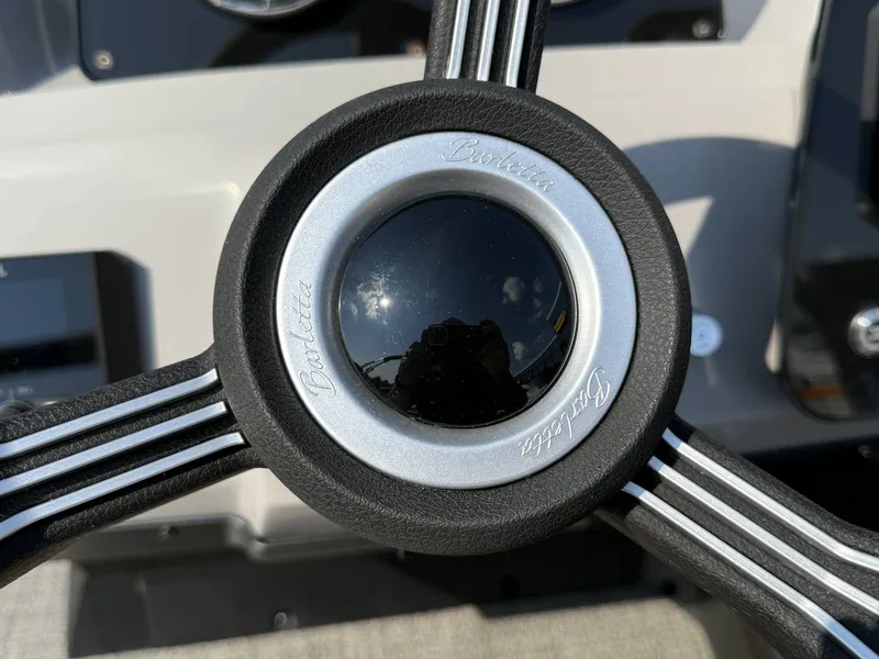 Slide: The Image of Barletta Aria A24UC 2026 - 25