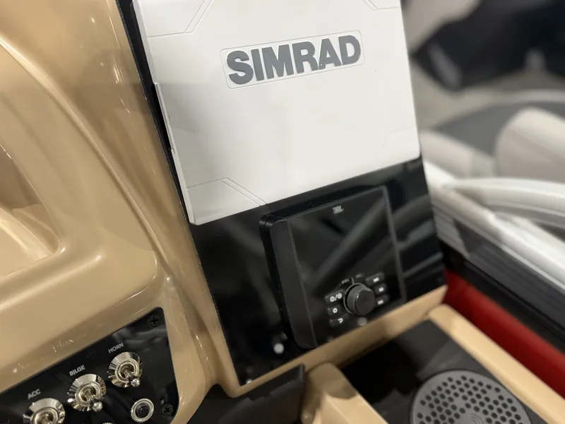 Slide: The Image of Barletta CABRIO C24UC 2026 - 17