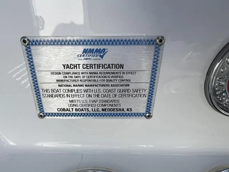 Slide: The Image of Cobalt R8 2024 - 23