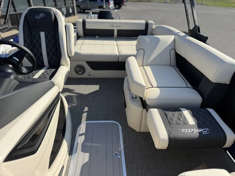 Slide: The Image of Barletta Lusso L23U 2026 - 21