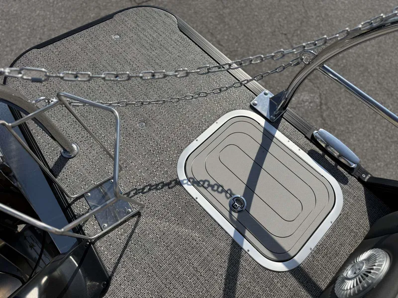 Slide: The Image of Barletta Lusso L23U 2026 - 34