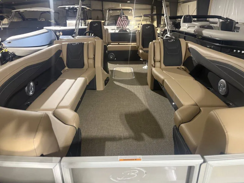 Slide: The Image of Barletta CABRIO C24UC 2026 - 11