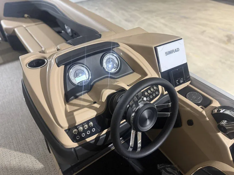 Slide: The Image of Barletta CABRIO C24UC 2026 - 16