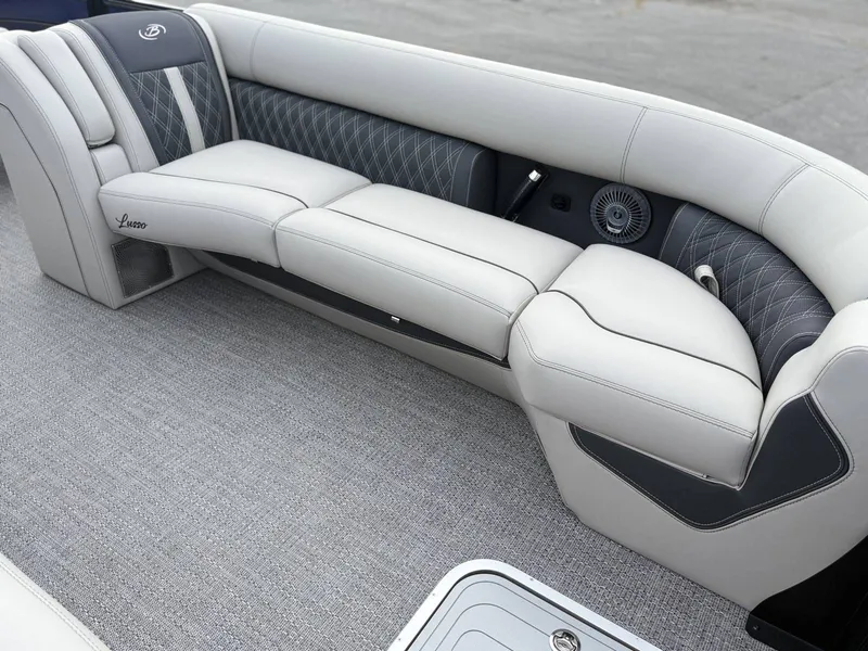 Slide: The Image of Barletta Lusso L25UCA 2026 - 11