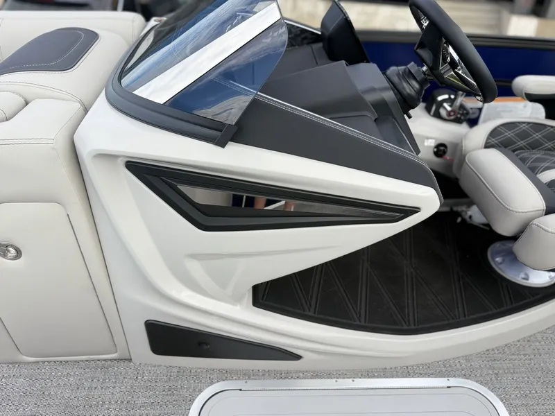 Slide: The Image of Barletta Lusso L25UCA 2026 - 22