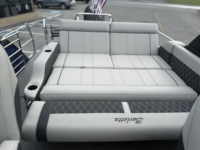 Slide: The Image of Barletta Lusso L25UCA 2026 - 35