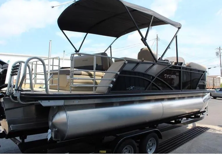 Slide: The Image of Sylvan Mirage X3 2025 - 6