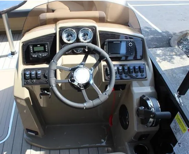 Slide: The Image of Sylvan Mirage X3 2025 - 9