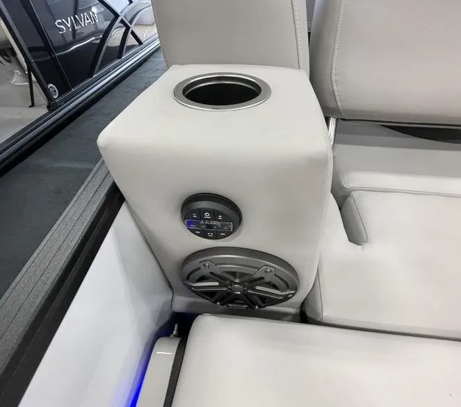 Slide: The Image of Sylvan L5 Dlz Dh Bar 2024 - 7