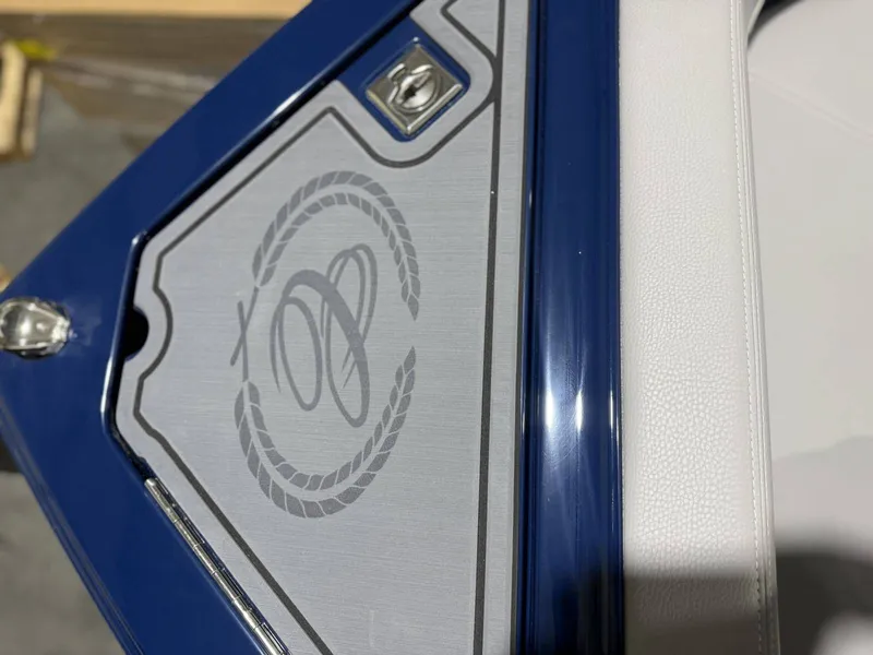 Slide: The Image of Cobalt R8 Surf 2026 - 10