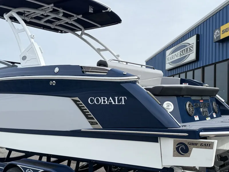 Slide: The Image of Cobalt R8 Surf 2026 - 4