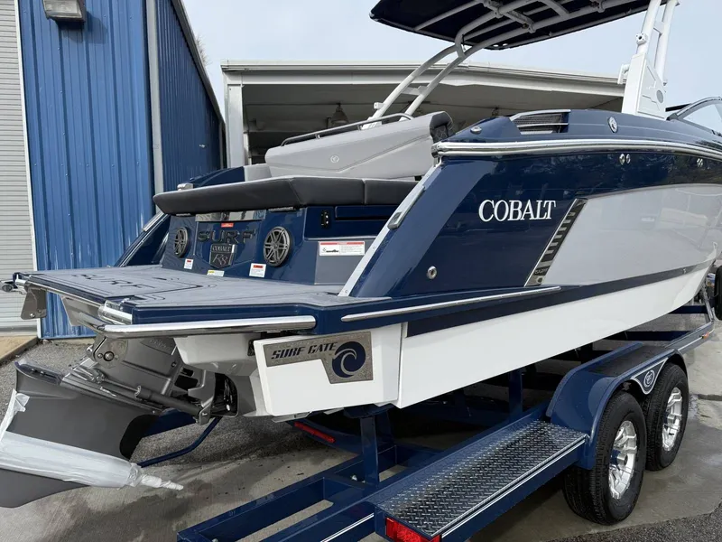 Slide: The Image of Cobalt R8 Surf 2026 - 43