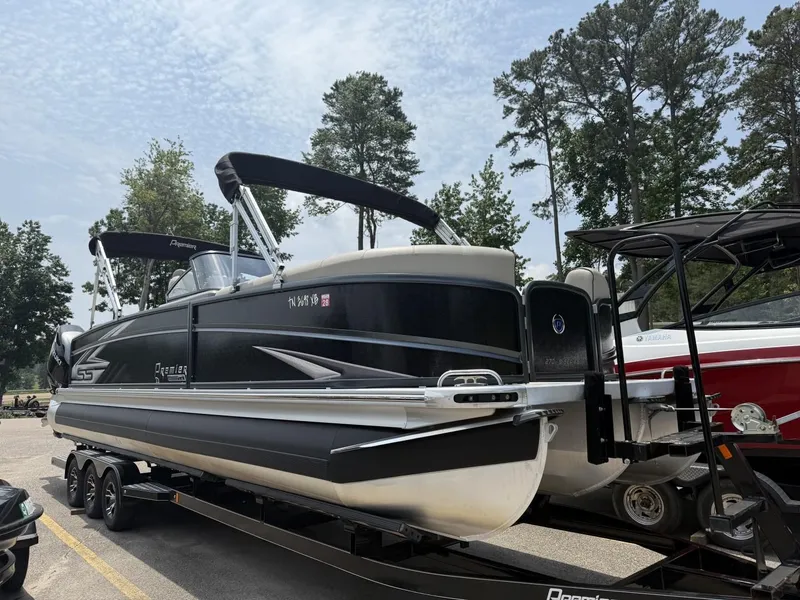 Slide: The Image of Premier 270 S-Series RF 2021 - 5