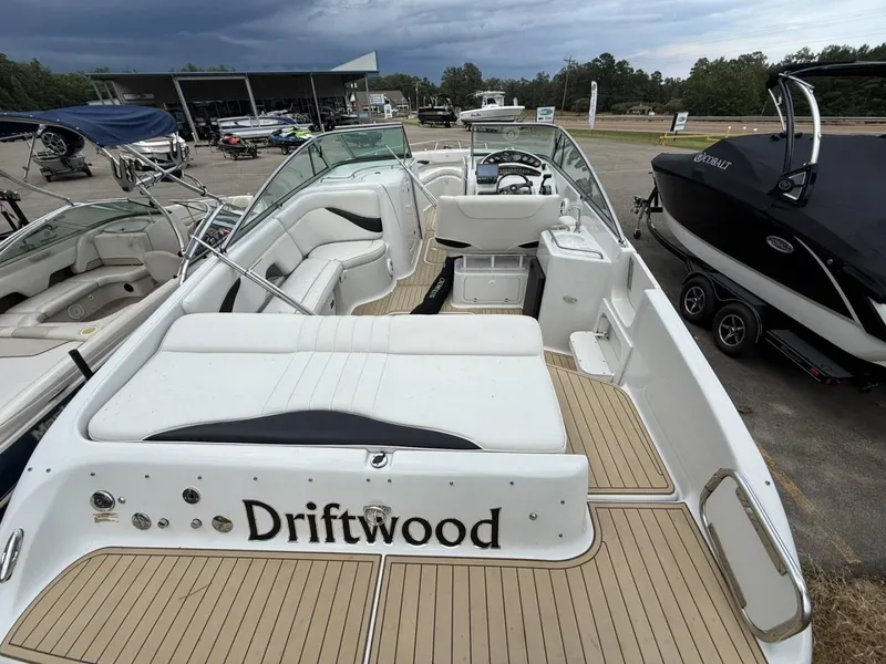 Slide: The Image of Crownline Boats 288 BR 2005 - 22