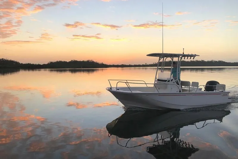 Slide: The Image of Boston Whaler 190 Montauk 2023 - 3