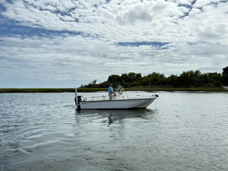 The Image of Boston Whaler 190 Montauk 2023 - 0