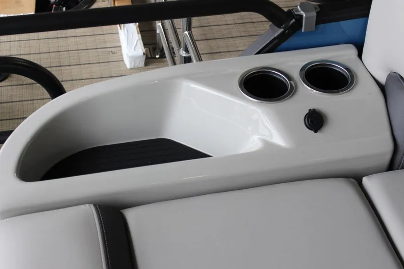 Slide: The Image of Sylvan L-5 CLZ DH 2025 - 8