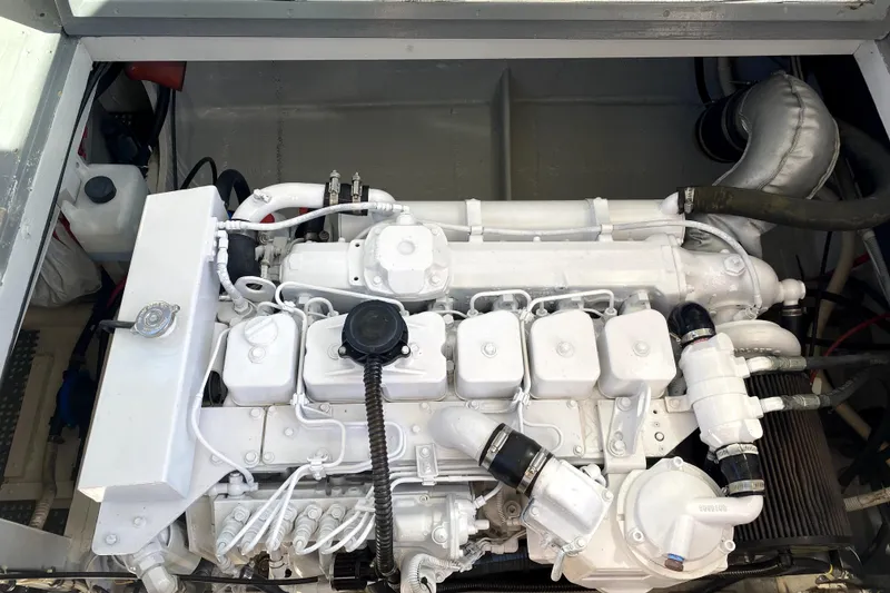 Slide: The Image of Starboard main engine - 61