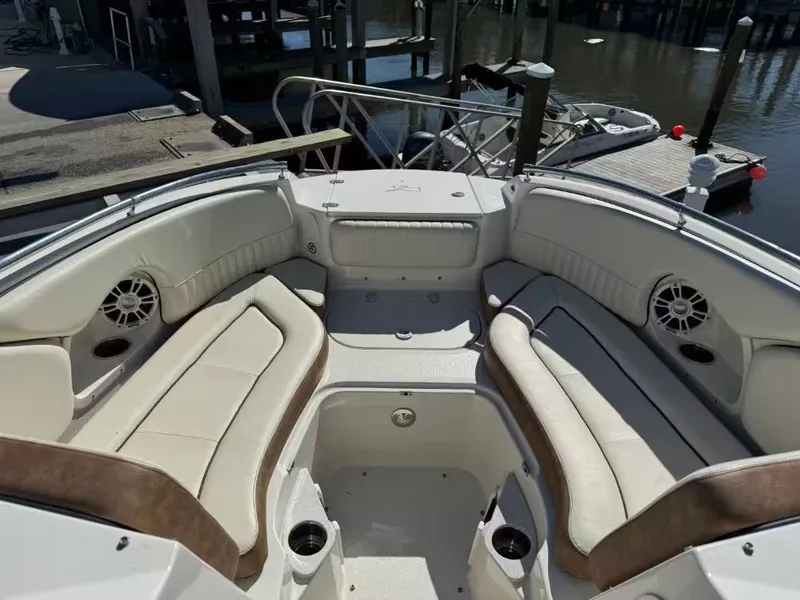 Slide: The Image of Stingray 211 DC 2024 - 5