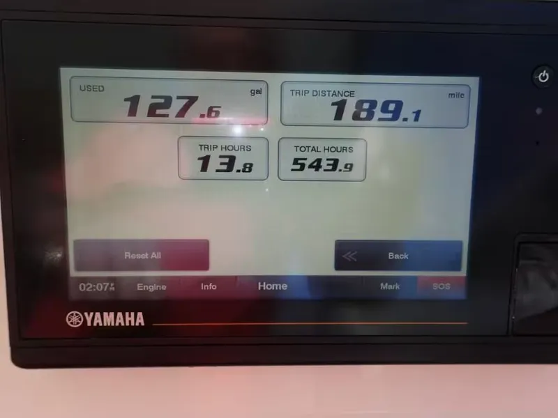 Slide: The Image of Grady-White Freedom 285 2021 - 5