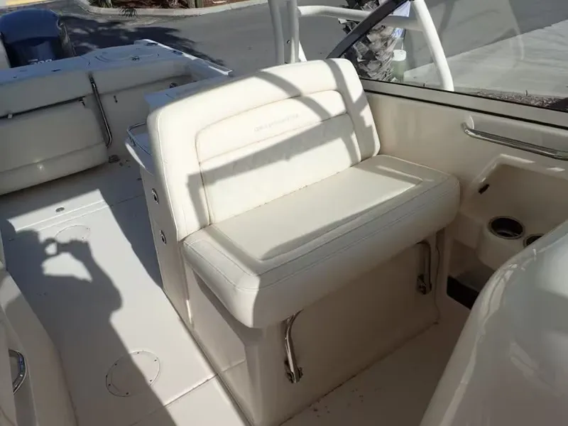 Slide: The Image of Grady-White Freedom 285 2021 - 9