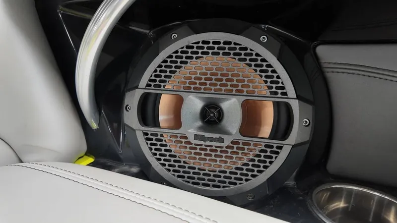 Slide: The Image of MasterCraft XT22 2018 - 54