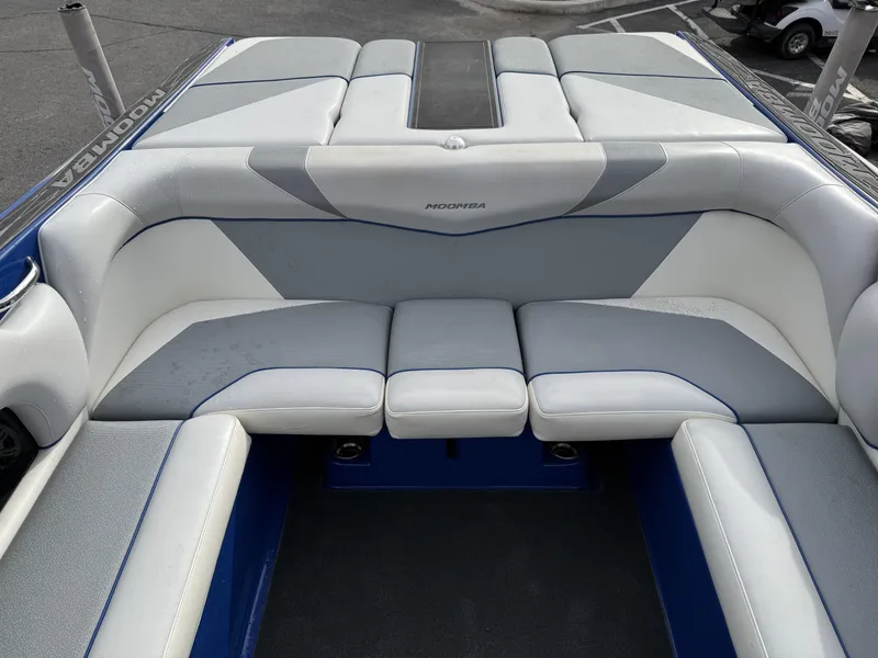 Slide: The Image of Moomba Mojo 2015 - 16