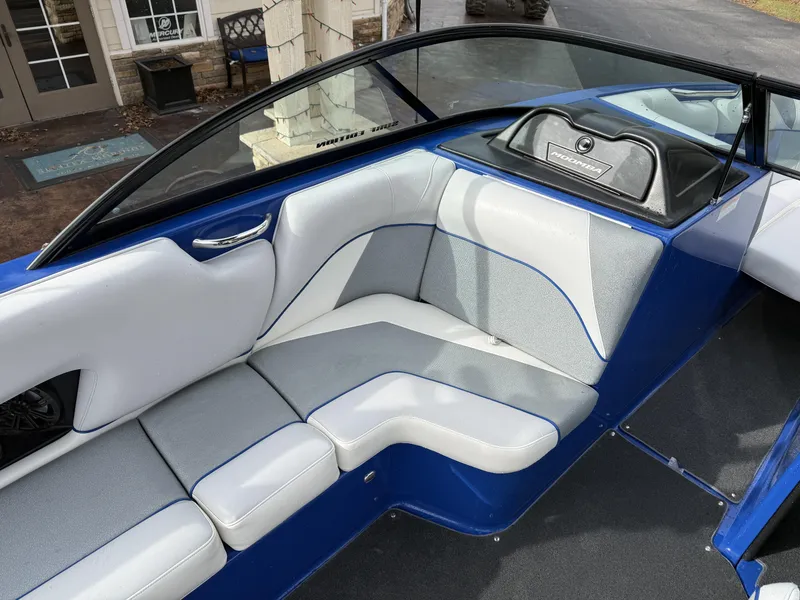 Slide: The Image of Moomba Mojo 2015 - 17