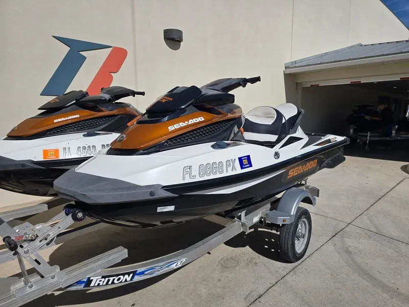 Slide: The Image of Sea-Doo GTX 155 2015 - 1