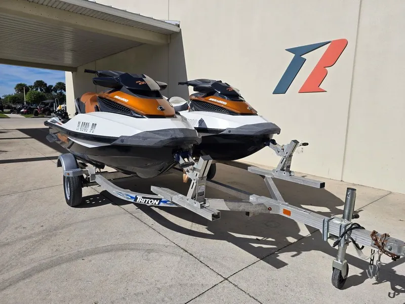 Slide: The Image of Sea-Doo GTX 155 2015 - 4