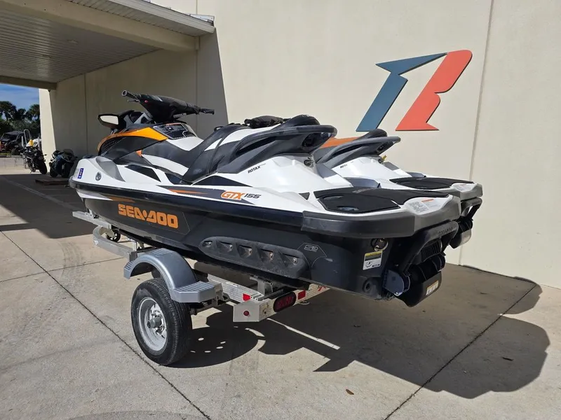 Slide: The Image of Sea-Doo GTX 155 2015 - 7
