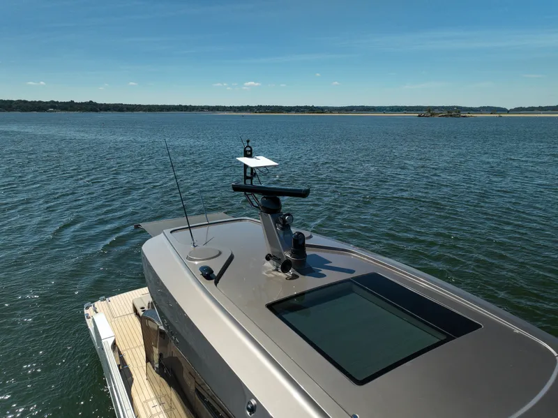 Slide: The Image of Azimut Seadeck 6 2027 - 51