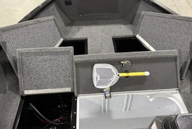 Slide: The Image of Lund 1650 Rebel XL SS 2026 - 7