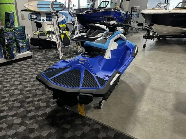 Slide: The Image of Yamaha JetBlaster DLX 2-Up 2026 - 3