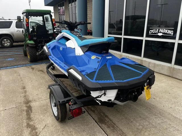 Slide: The Image of Yamaha JetBlaster DLX 3-Up 2026 - 4