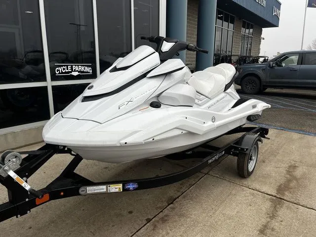 Slide: The Image of Yamaha FX Cruiser SVHO 2026 - 3