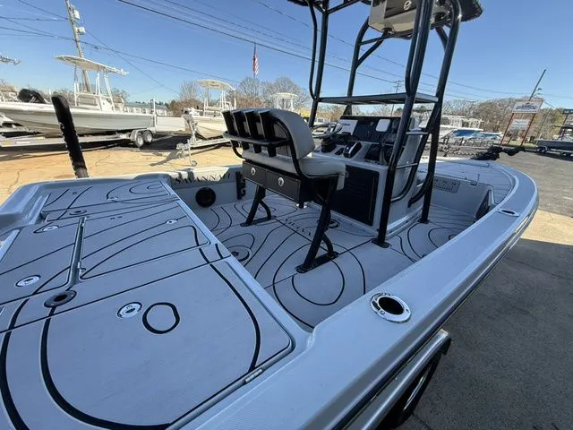 Slide: The Image of Savannah 220IS Tower 2026 - 7