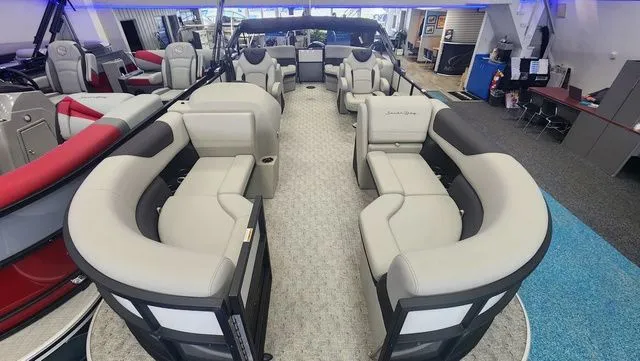 Slide: The Image of South Bay 222RS LE 2.75 2026 - 4