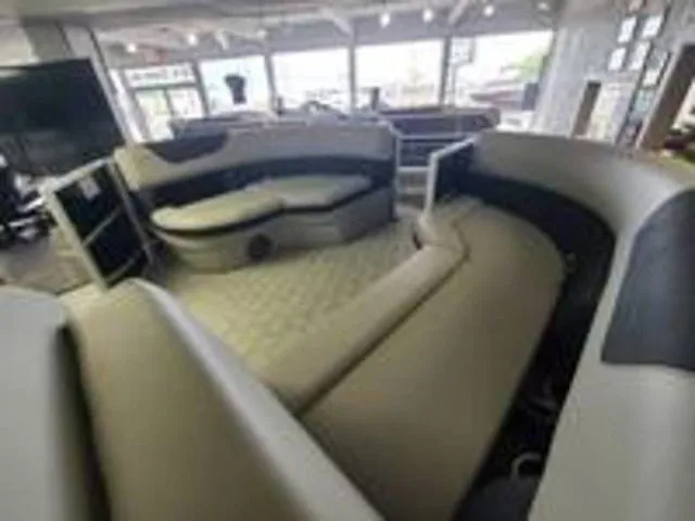 Slide: The Image of South Bay 220RS LE 25" 2026 - 5