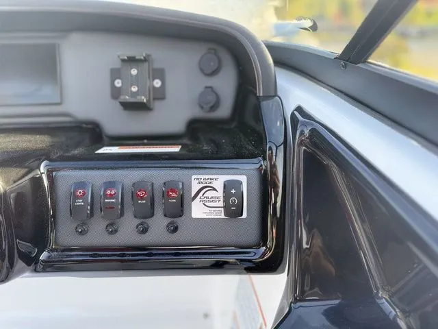 Slide: The Image of Yamaha AR195 2026 - 9