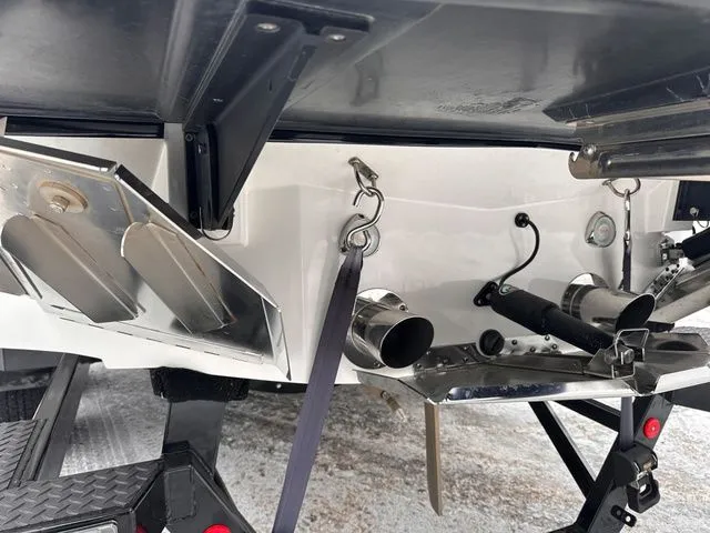 Slide: The Image of MasterCraft X24 2021 - 46