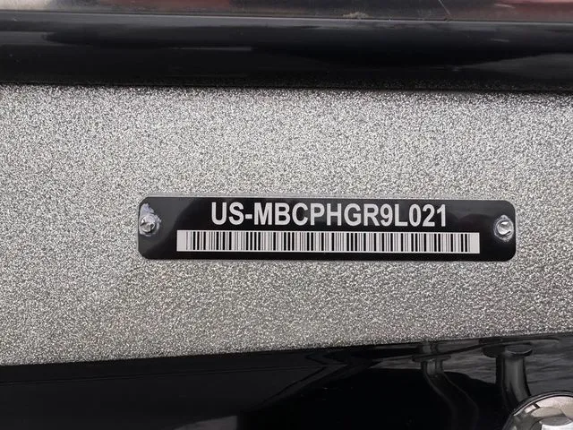 Slide: The Image of MasterCraft X24 2021 - 52